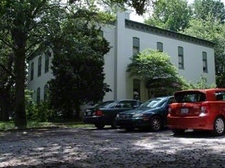 Cedar Terrace in Belleville, IL - Foto de edificio