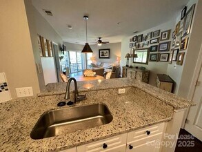 7843 Village Harbor Dr in Cornelius, NC - Building Photo - Building Photo