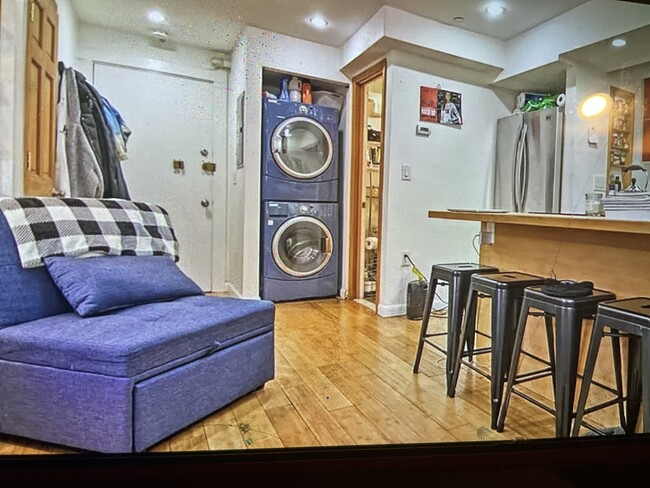 25 Saint Stephen St, Unit 1 in Boston, MA - Building Photo - Building Photo