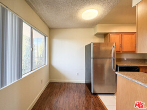 4439 Price St in Los Angeles, CA - Building Photo - Building Photo