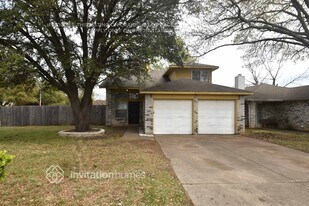 8529 O Hara Ln in Fort Worth, TX - Building Photo