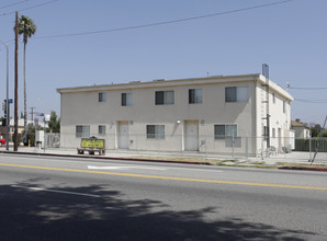 6402 Radford Ave in North Hollywood, CA - Building Photo - Building Photo