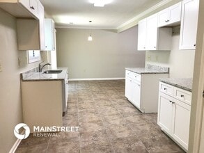 2271 Marshes Glenn Dr NW in Norcross, GA - Building Photo - Building Photo