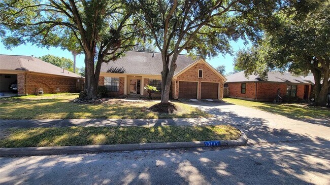 13111 Newberry St in Sugar Land, TX - Building Photo - Building Photo