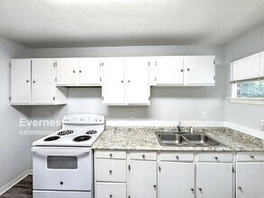 112 N Germantown Rd in Chattanooga, TN - Building Photo - Building Photo