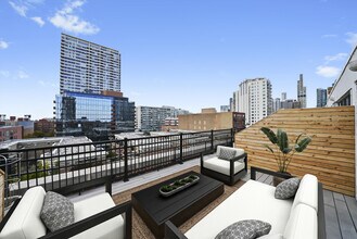 1727 S Indiana Ave in Chicago, IL - Building Photo - Building Photo