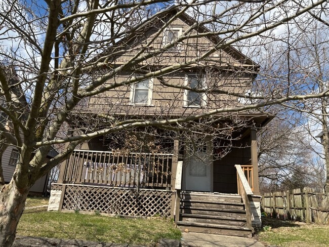 property at 1029 Harpster Ave