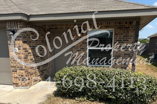 property at 1014 B Zora Dr