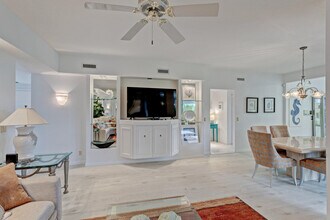 3940 Back Bay Dr in Jupiter, FL - Building Photo - Building Photo