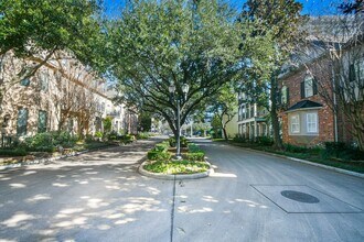 3326 Memorial Crest Blvd in Houston, TX - Building Photo - Building Photo
