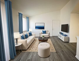 The Edge in Sacramento, CA - Building Photo