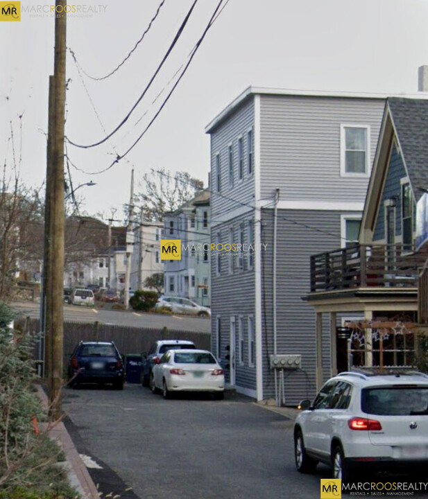 9 Gould Ave in Somerville, MA - Foto de edificio