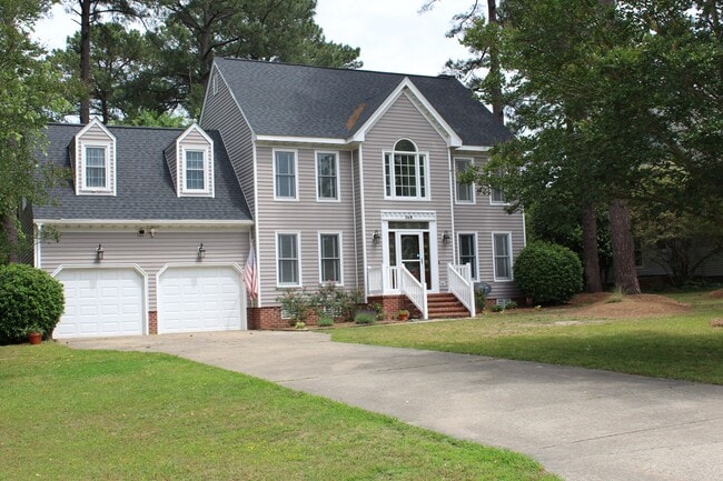 property at 149 S Marion Dr