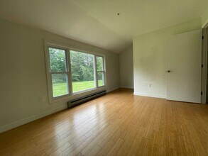 18 Cannongate Rd in Tyngsboro, MA - Building Photo - Building Photo