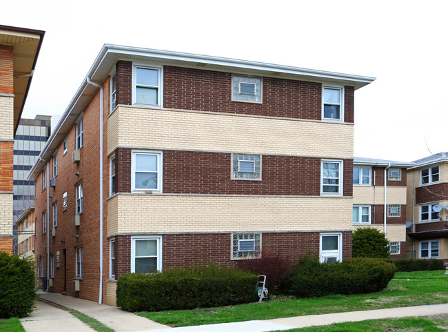 8544 W Gregory St in Chicago, IL - Building Photo - Building Photo