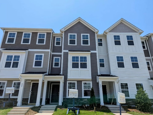 property at 407 Carolina Spgs Blvd