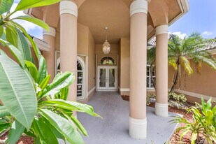 4868 Kensington Cir in Coral Springs, FL - Building Photo