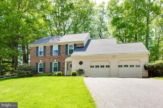 8531 Autumn Rust Rd in Ellicott City, MD - Building Photo - Building Photo