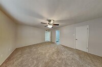 16935 Kilwinning Dr photo'