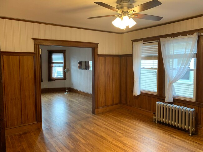 15 Chauncey St, Unit 2 in Watertown, MA - Building Photo - Building Photo
