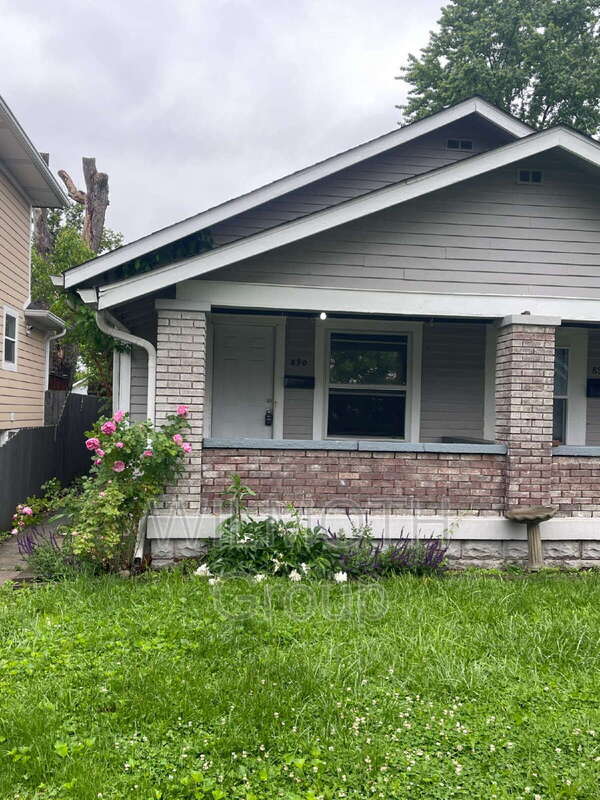 property at 890 N Gladstone Ave