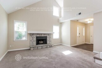 10960 Pinehigh Dr in Alpharetta, GA - Building Photo - Building Photo