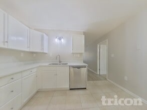 6215 Rockwell Blvd W in Charlotte, NC - Building Photo - Building Photo