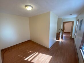 13 Andrew St, Unit #1 in Cambridge, MA - Building Photo - Building Photo