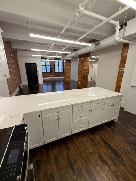 property at 190 High St