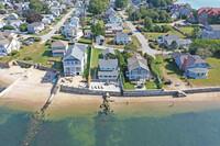 23 W Shore Dr in Old Saybrook, CT - Building Photo - Building Photo