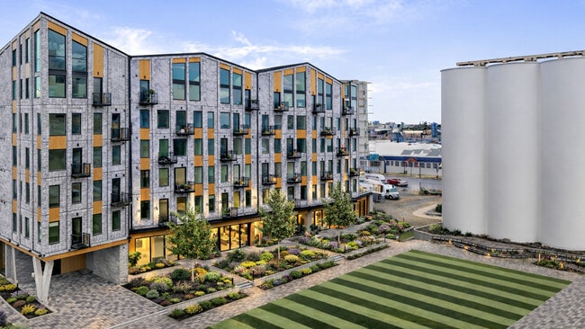 Greenside at Silo Park