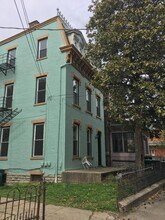 2341 W McMicken Ave in Cincinnati, OH - Building Photo - Building Photo