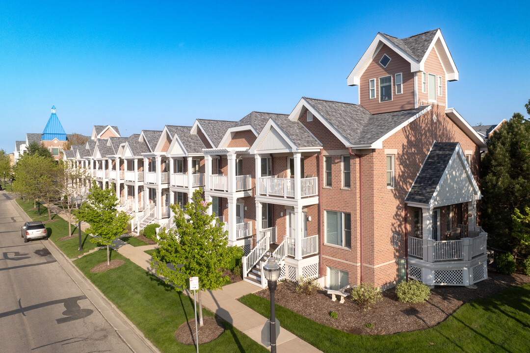 Harbor Park in Kenosha, WI - Foto de edificio