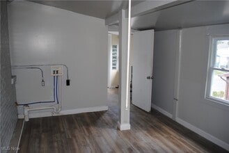 3173 W 38th St in Cleveland, OH - Building Photo - Building Photo