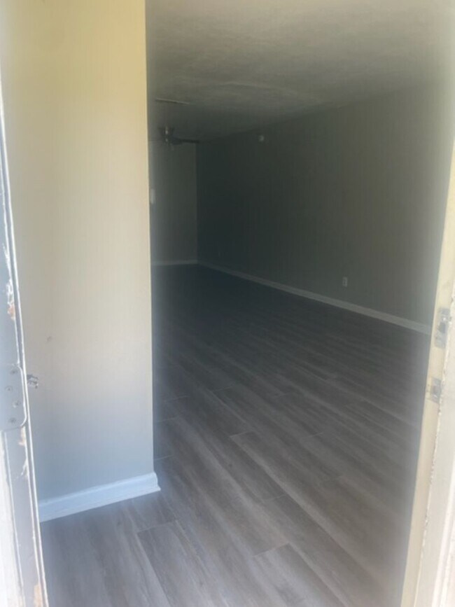 2400 Brookridge Dr-Unit -Brookridge-Unit 15 in Texarkana, AR - Foto de edificio - Building Photo