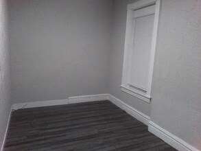 3440 Oregon Ave, Unit 1st floor in St. Louis, MO - Building Photo - Building Photo