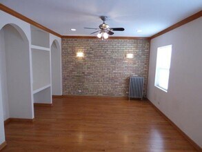 1818 W Chase Ave, Unit 2 in Chicago, IL - Building Photo - Building Photo