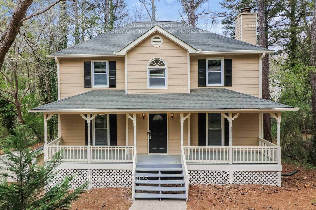 4331 Alison Jane Dr NE in Kennesaw, GA - Foto de edificio