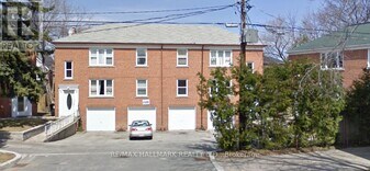 58 Kappele Ave in Toronto, ON - Building Photo
