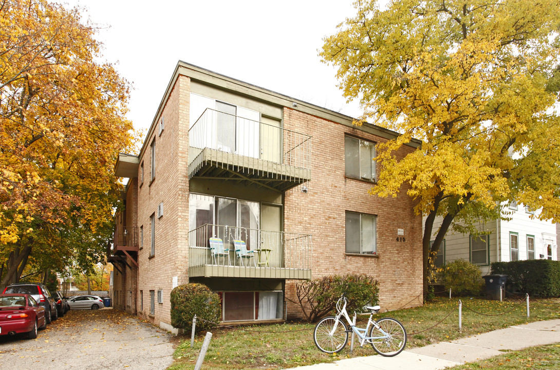 415 Lawrence St in Ann Arbor, MI - Foto de edificio