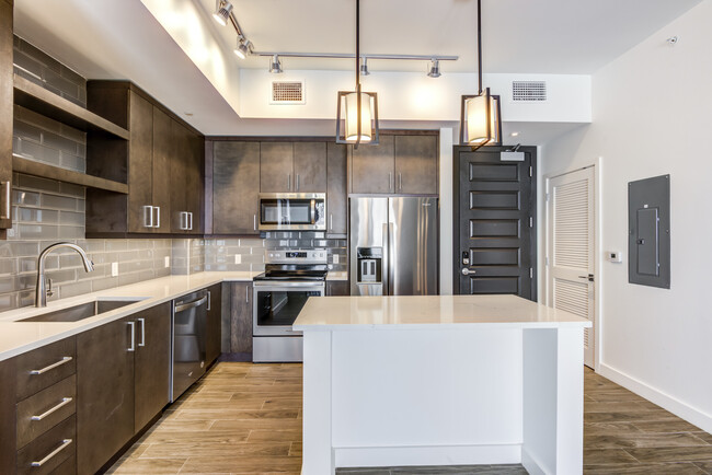 The Residences at Thesis in Coral Gables, FL - Building Photo - Building Photo