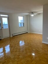 50 John St W in Hamilton, ON - Building Photo - Building Photo