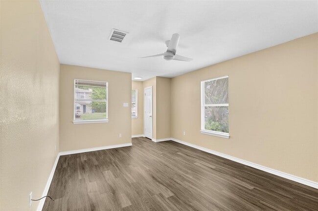 8103 Willet Trail in Austin, TX - Building Photo - Building Photo
