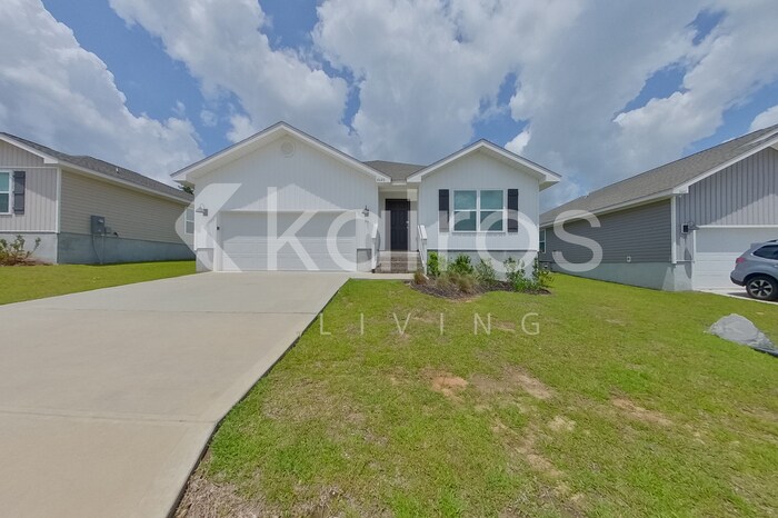 4648 Malay Cir in Milton, FL - Building Photo