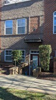 234 Harbour Pl Dr in Davidson, NC - Building Photo