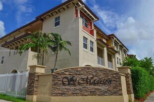8960 NW 97th Ave in Doral, FL - Building Photo