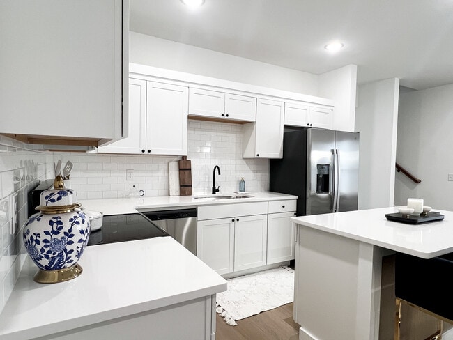219 Johnson Cir in Inman, SC - Building Photo - Building Photo