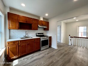 805 Bond St in Asbury Park, NJ - Building Photo - Building Photo