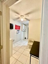 30008 SW 159th Dr, Unit For rent Studio 1200 in Homestead, FL - Foto de edificio - Building Photo