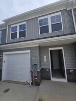 204 Olympus Rd in Charles Town, WV - Building Photo